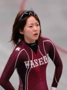 20040043