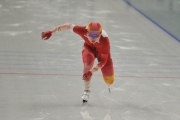 20220032
